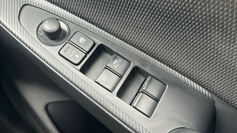 Mazda 2 1.5 Skyactiv G 75 SE-L 5dr Petrol Hatchback